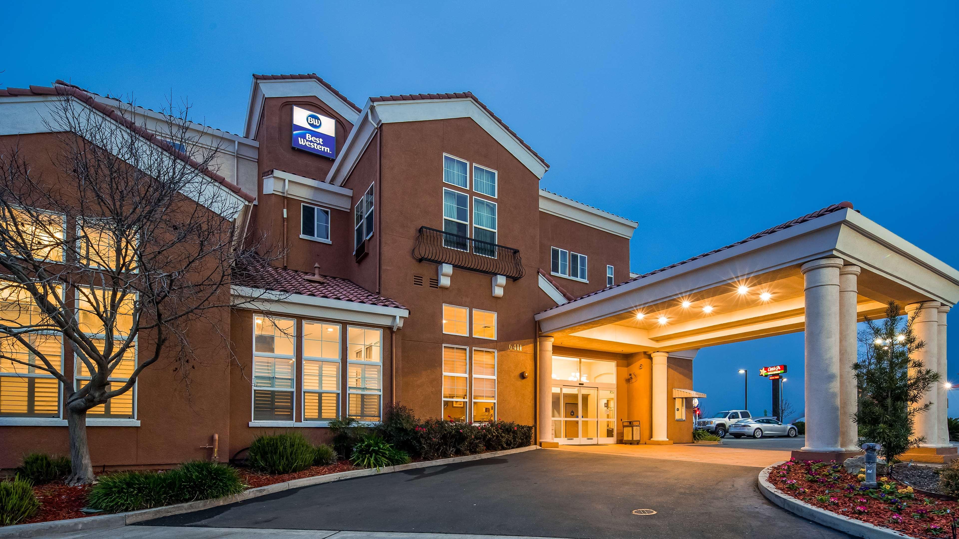Best Western I-5 Inn & Suites Lodi Buitenkant foto